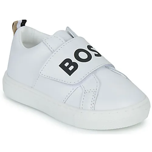 BOSS  J09195-10P-C  boys's Children's Shoes (Trainers) in White