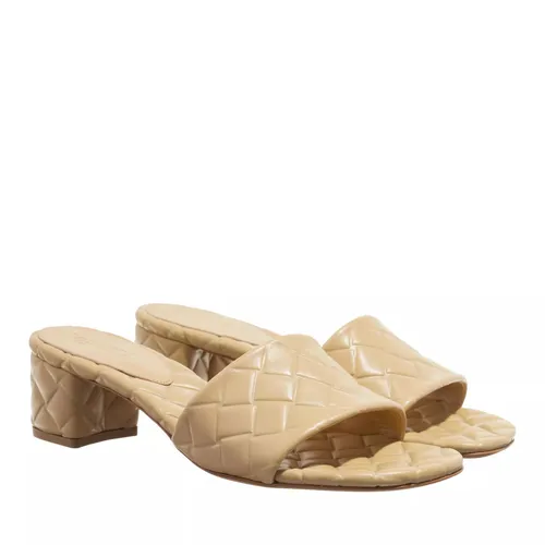 Bottega Veneta Sandals - Sandal Leather - beige - Sandals for ladies