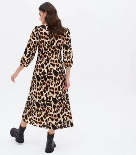 Brown Leopard Print Ruched V Neck Midi Dress New Look