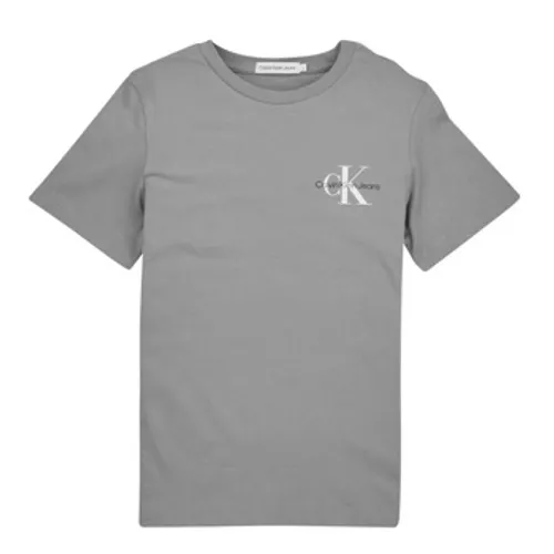 Calvin Klein Jeans  CHEST MONOGRAM TOP  boys's Children's T shirt in Grey