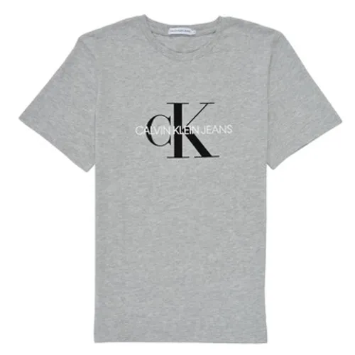 Calvin Klein Jeans  MONOGRAM  boys's Children's T shirt in Grey