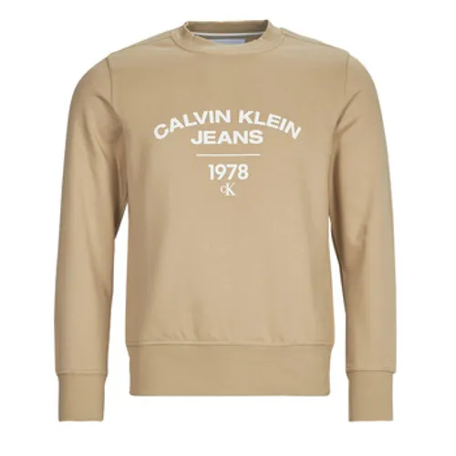 Calvin Klein Jeans  VARSITY CURVE CREW NECK  men's Sweatshirt in Beige
