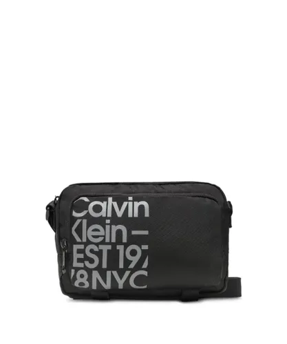 Calvin Klein Mens Multi-Pocket Adjustable Strap Across-Body Bag in Black - One Size