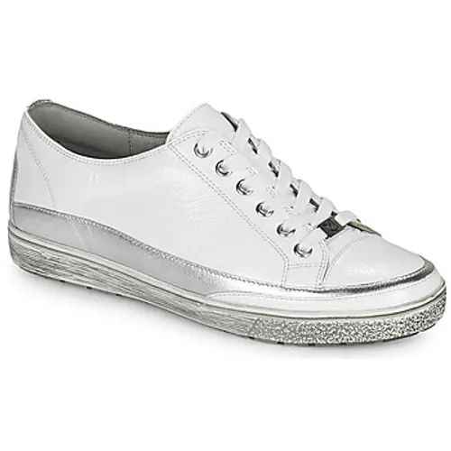 Caprice  23654  women's Shoes (Trainers) in White