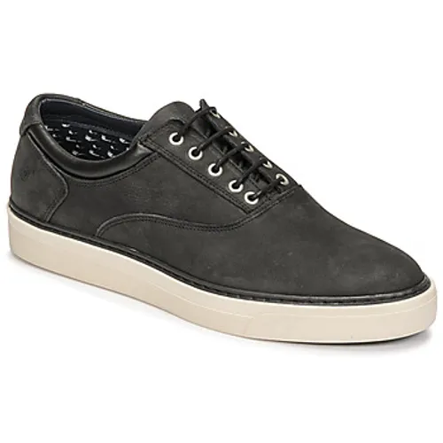 Casual Attitude  OLAFF  men's Shoes (Trainers) in Black