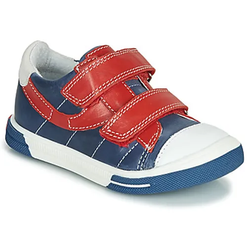 Catimini  SORBIER  boys's Children's Shoes (Trainers) in Blue