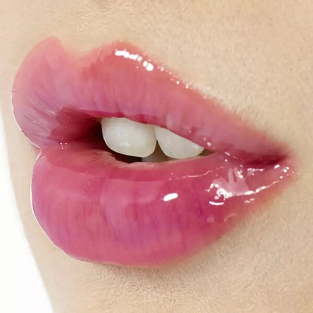 Charlotte Tilbury Lip Lustre Lip Lacquer - Candy Darling - Unisex - Size: 3.5ml