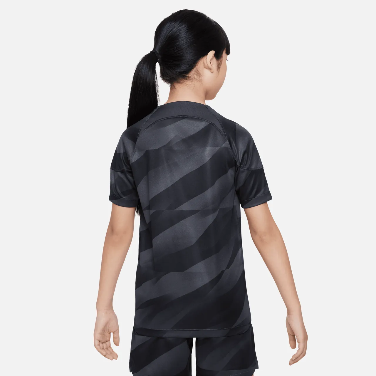 Chelsea F.C. 2023/24 Stadium Goalkeeper Older Kids' Nike Dri-FIT Football Short-Sleeve Shirt - Grey - Polyester