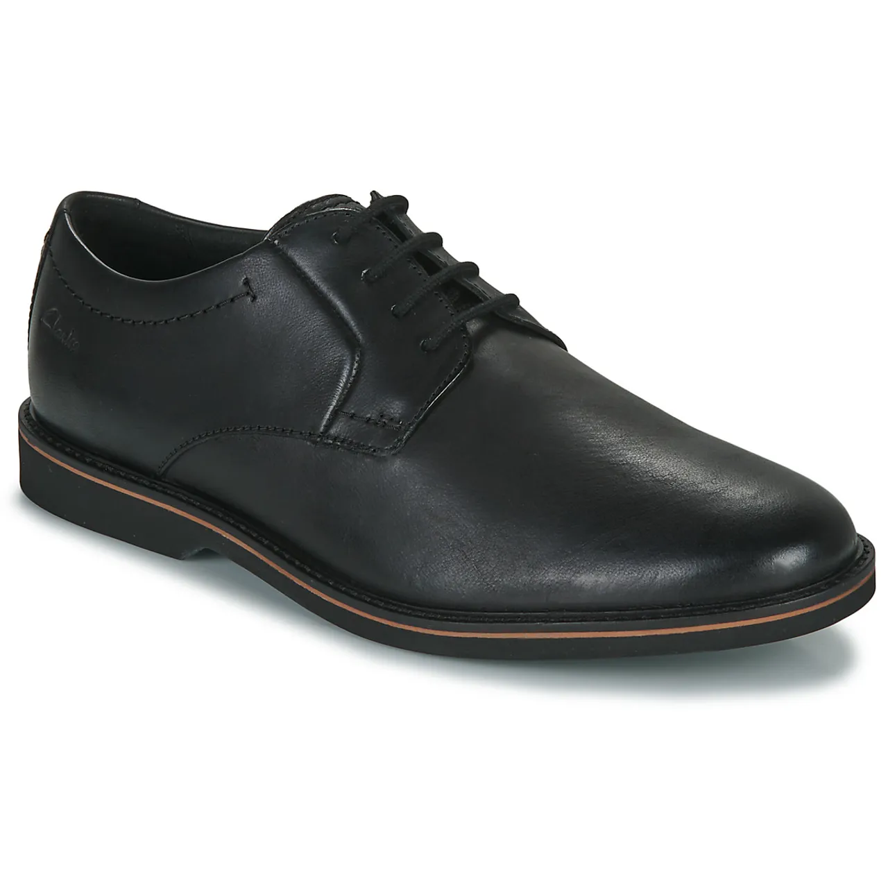 Clarks  ATTICUS LT LACE  men's Casual Shoes in Black