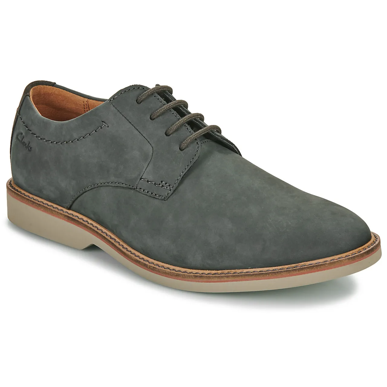 Clarks  ATTICUS LT LACE  men's Casual Shoes in Grey