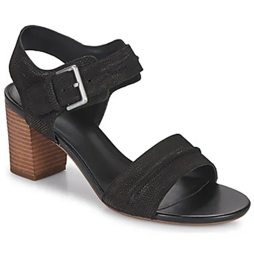 Clarks  KARSEAHI SEAM  women's Sandals in Black