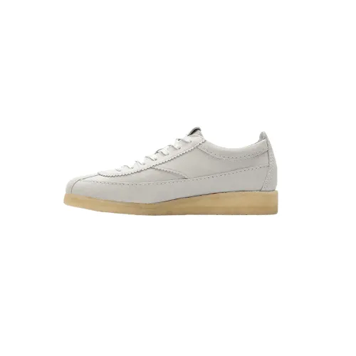 Clarks , Off-White Suede Wallabee Tor Sneakers ,White male, Sizes: