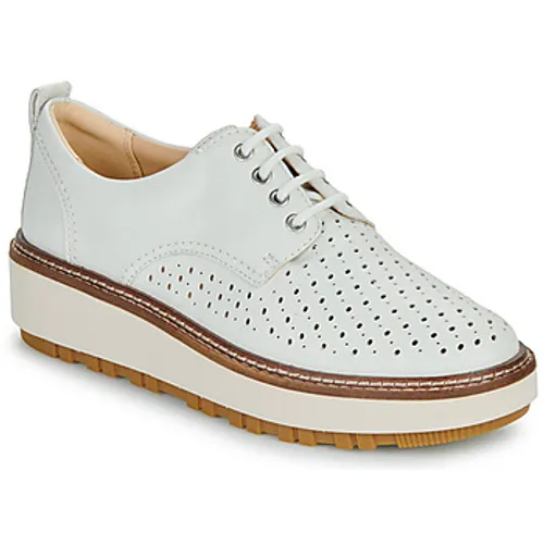 Clarks  ORIANNA W MOVE  women's Shoes (Trainers) in White