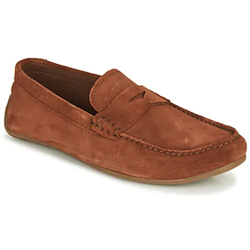 Clarks  REAZOR PENNY  men's Loafers / Casual Shoes in Brown