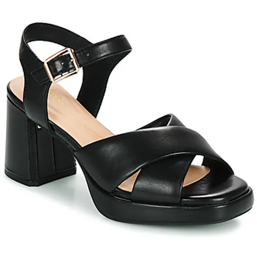 Clarks  RITZY 75 RAE  women's Sandals in Black