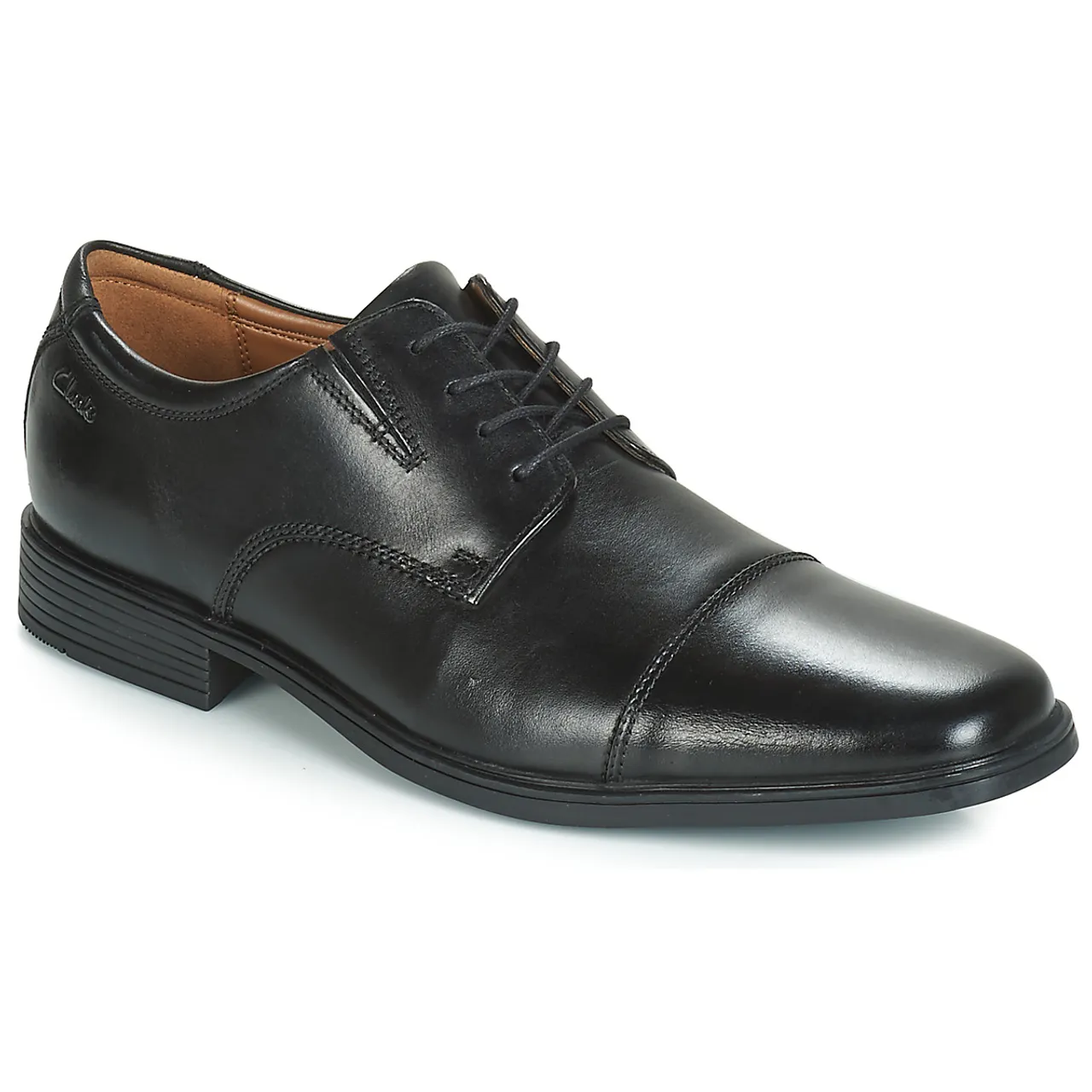 Clarks  TILDEN CAP  men's Casual Shoes in Black