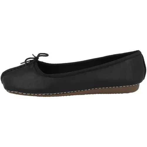 Clarks Womens Freckle Ice Ballet Flats