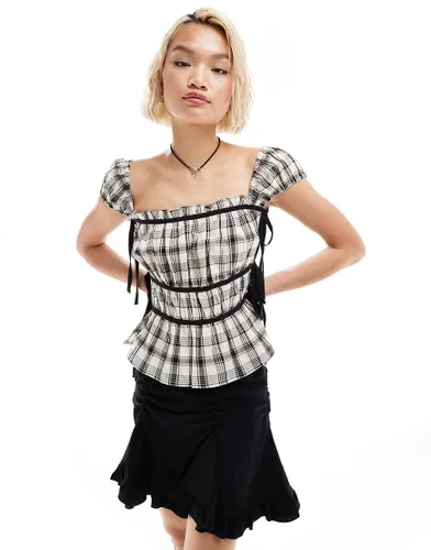COLLUSION milkmaid top with open bow side in mono check-Multi
