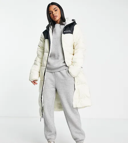 Columbia Puffect long line puffer coat in beige/black Exclusive at ASOS-Neutral