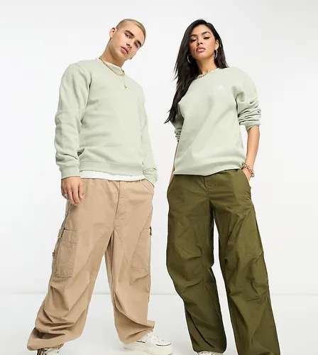 Converse unisex classic fit sweatshirt with chevron embroidery in sage - exclusive to ASOS-Green