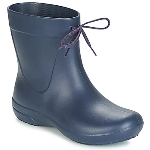 Crocs  FREESAIL SHORTY RAIN BOOT  women's Wellington Boots in Blue