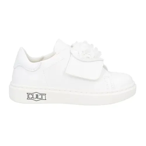 Cult , White Flat Shoes with Heart Applique ,White female, Sizes: