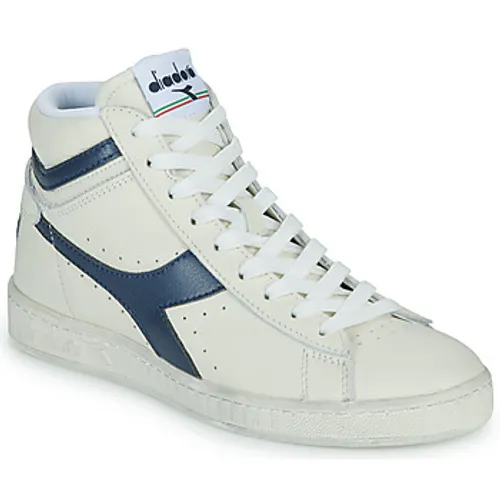 Diadora  GAME L HIGH WAXED  women's Shoes (High-top Trainers) in White