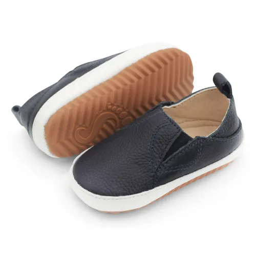 Dotty Fish Leather Infant Casual Shoes. Baby Boys Girls