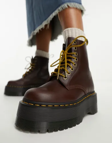 Dr Martens 1460 pascal max 8 eye boots in dark brown leather