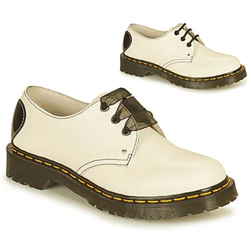 Dr. Martens  1461 HEARTS  women's Casual Shoes in White