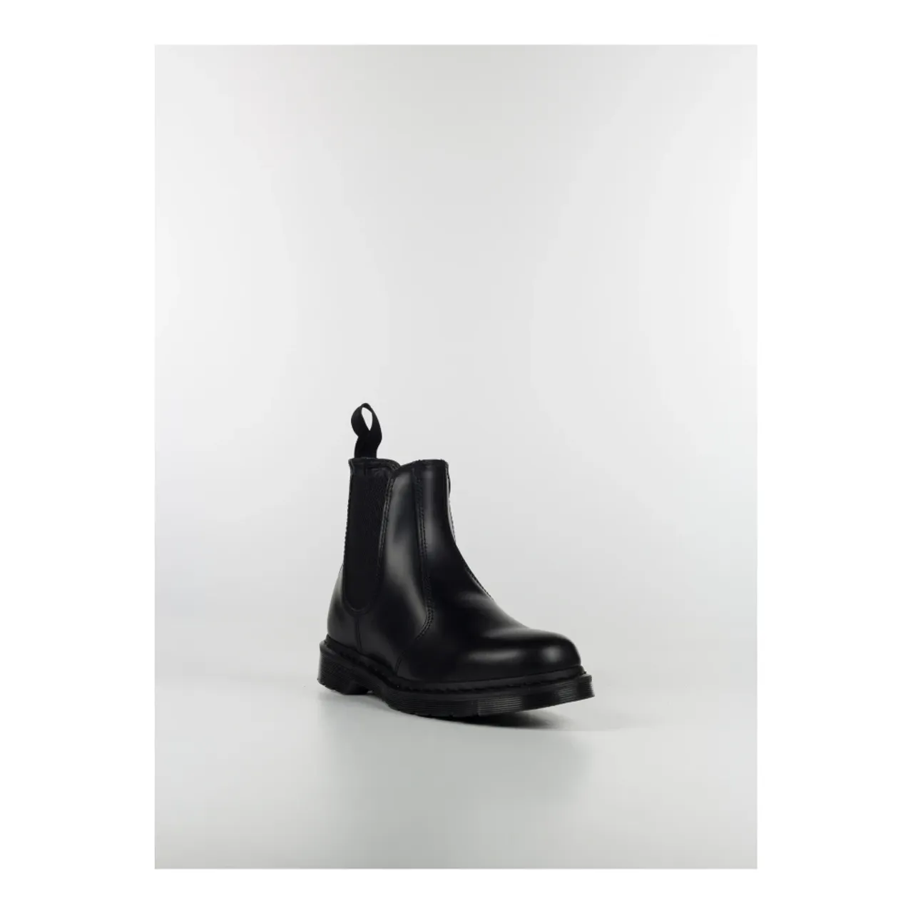 Dr. Martens , 2976 Mono Chelsea Boot for Women ,Black female, Sizes: