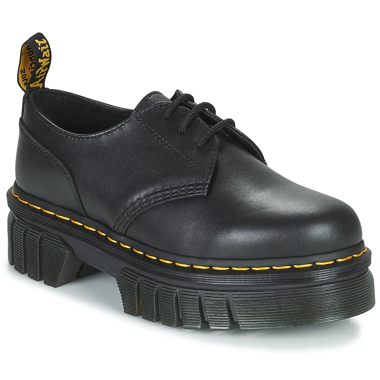 Dr. Martens  Audrick 3 Nappa  women's Casual Shoes in Black