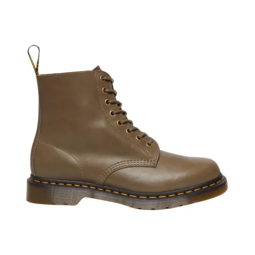 Dr. Martens , Carrara Leather Ankle Boots ,Green male, Sizes: