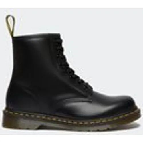 Dr. Martens Unisex 1460 Smooth Leather Lace Up Boot in Black