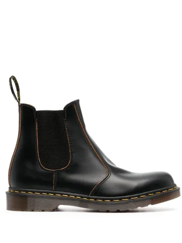 Dr. Martens Vintage round-toe leather boots - Black