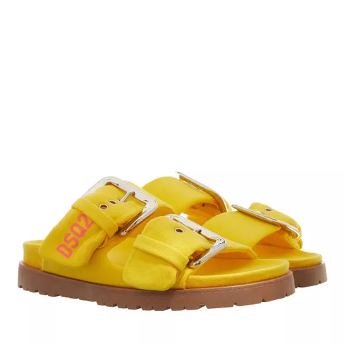 Dsquared2 Sandals - Womens Flat Sandals - yellow - Sandals for ladies