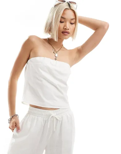 Emory Park linen style bandeau top in white co-ord