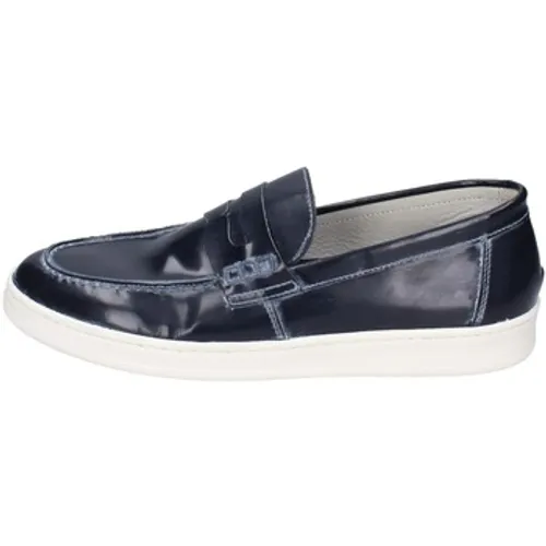 Eveet  EZ106  men's Loafers / Casual Shoes in Blue
