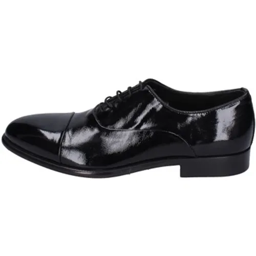 Eveet  EZ131  men's Derby Shoes & Brogues in Black