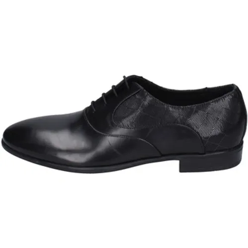 Eveet  EZ191  men's Derby Shoes & Brogues in Black