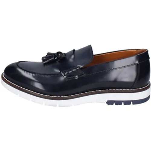 Eveet  EZ284  men's Loafers / Casual Shoes in Blue