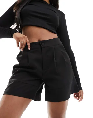 Extro & Vert tailored highwaisted shorts in black