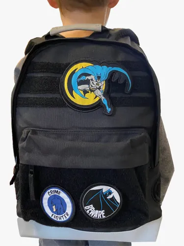 Fabric Flavours Kids' Gotham Defenders Interchangeable Badges Backpack, Black - Black - Unisex