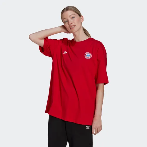 FC Bayern Essentials Trefoil T-Shirt