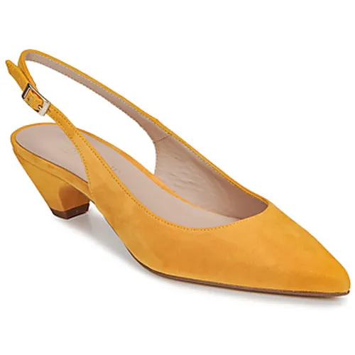 Fericelli  JEYONCE  women's Court Shoes in Yellow