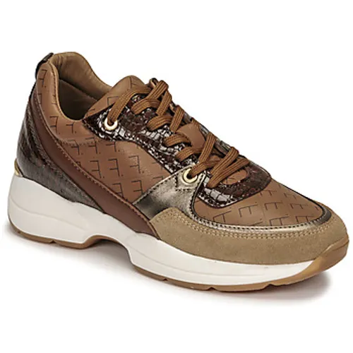 Fericelli  PIRYNA  women's Shoes (Trainers) in Beige