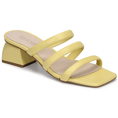Fericelli  TIBET  women's Mules / Casual Shoes in Yellow