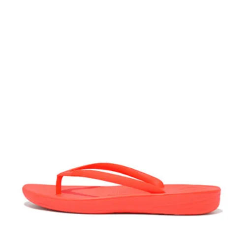 FitFlop  IQUSHION ERGONOMIC FLIP-FLOPS  women's Flip flops / Sandals (Shoes) in Orange