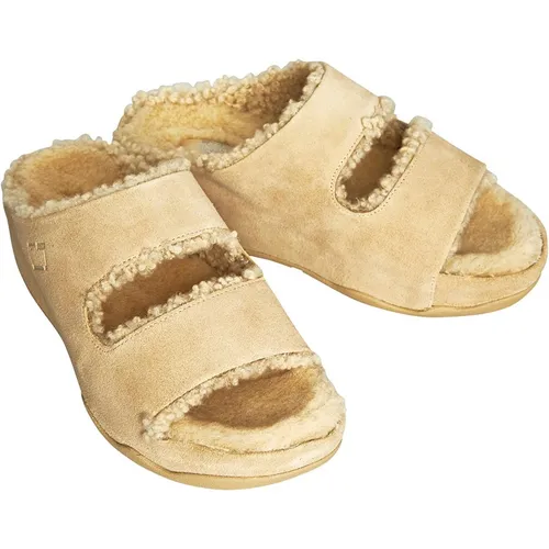 FitFlop Womens Shuv Two-Bar Shearling-Lined Suede Sliders Rose Cream