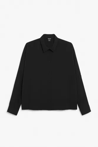 Flowy button-up blouse - Black